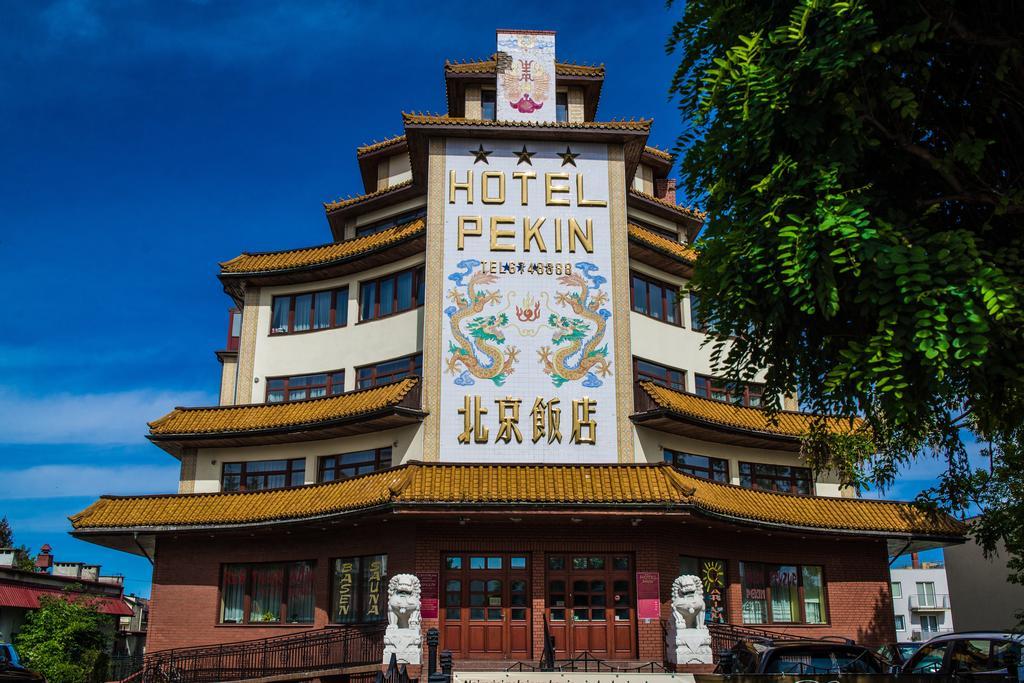 Hotel Pekin Wladyslawowo Ngoại thất bức ảnh