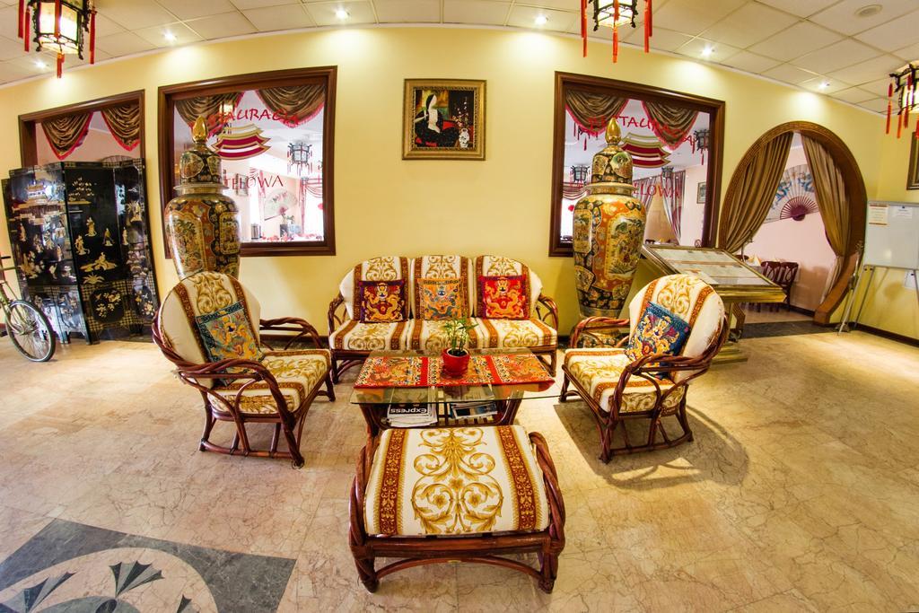 Hotel Pekin Wladyslawowo Ngoại thất bức ảnh