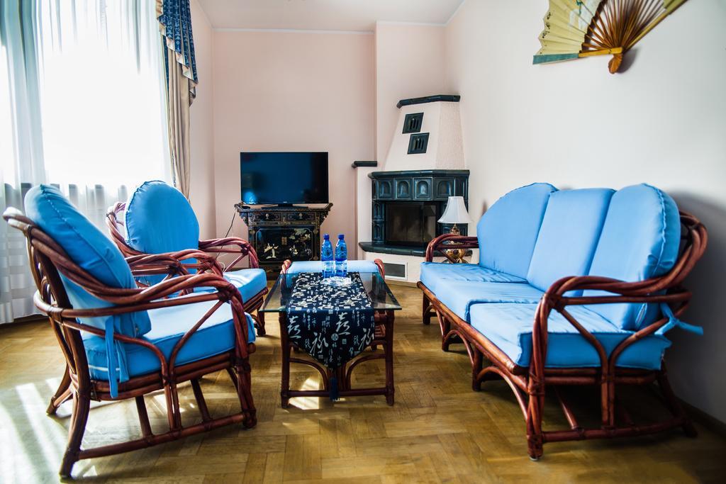 Hotel Pekin Wladyslawowo Ngoại thất bức ảnh