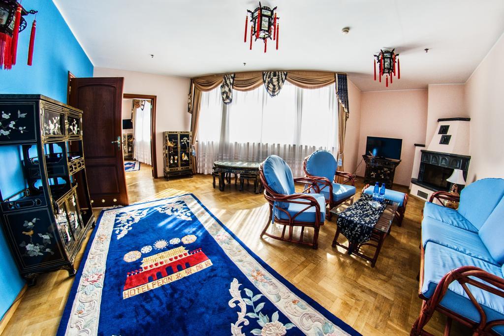 Hotel Pekin Wladyslawowo Ngoại thất bức ảnh