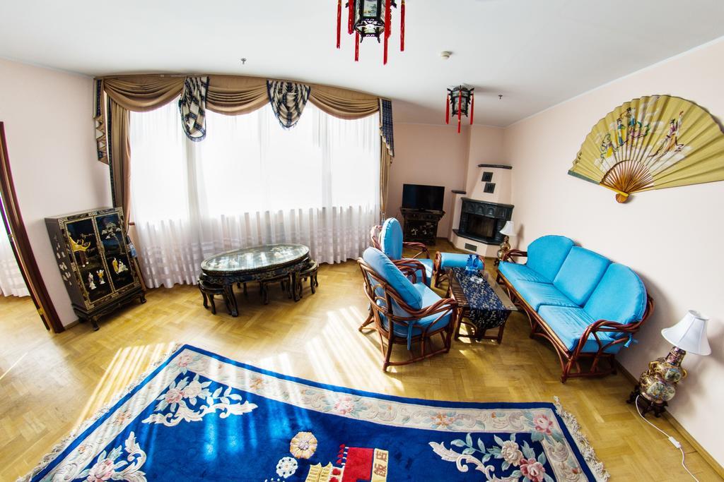 Hotel Pekin Wladyslawowo Ngoại thất bức ảnh