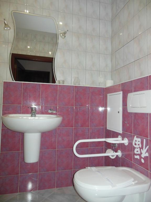 Hotel Pekin Wladyslawowo Ngoại thất bức ảnh